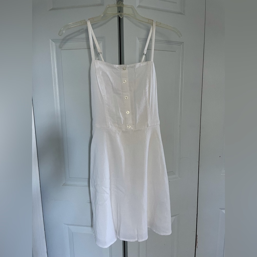 White Hollister junior dress